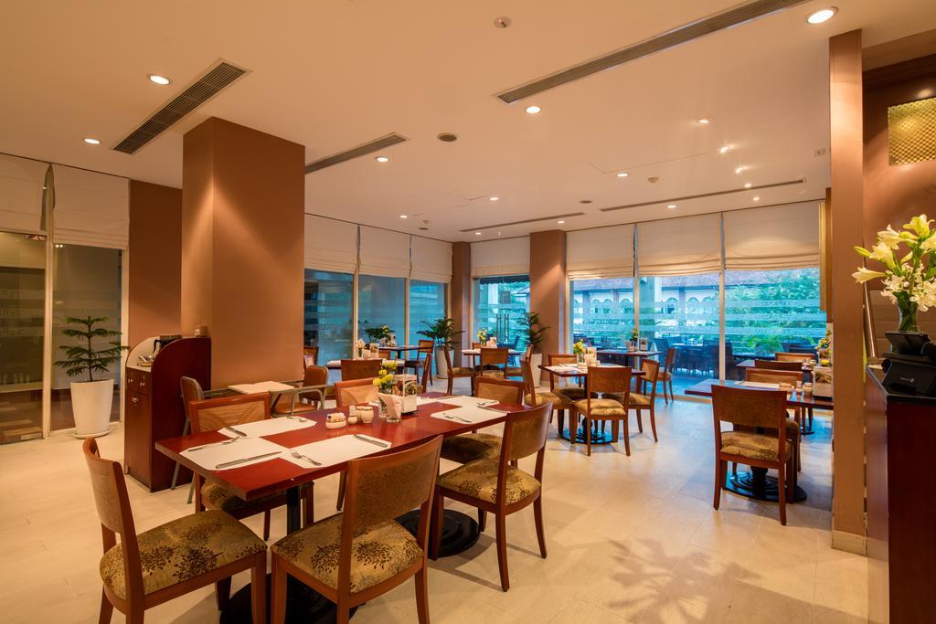 Norfolk Mansion - Luxury Serviced Apartment Хошимин Экстерьер фото